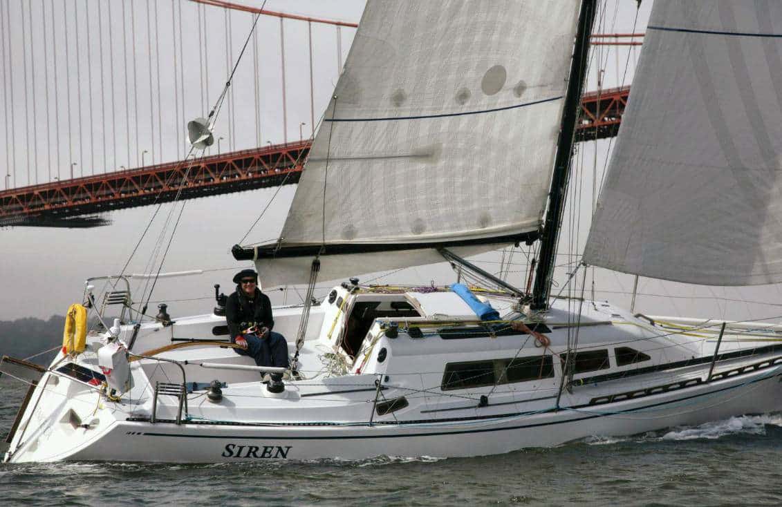 Brendan Huffman from UK Sailmakers’ Los Angeles loft recently completed his second Singlehanded Transpacific Race (SHTP), a 2,120-mile course from San Francisco, CA, to Kauai, HI. As he had in 2021, he sailed the race aboard his Santa Cruz 33 SIREN.