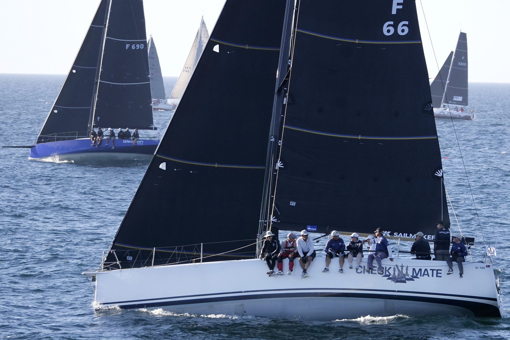 King 40 Checkmate 2020 Bunbury start.jpg