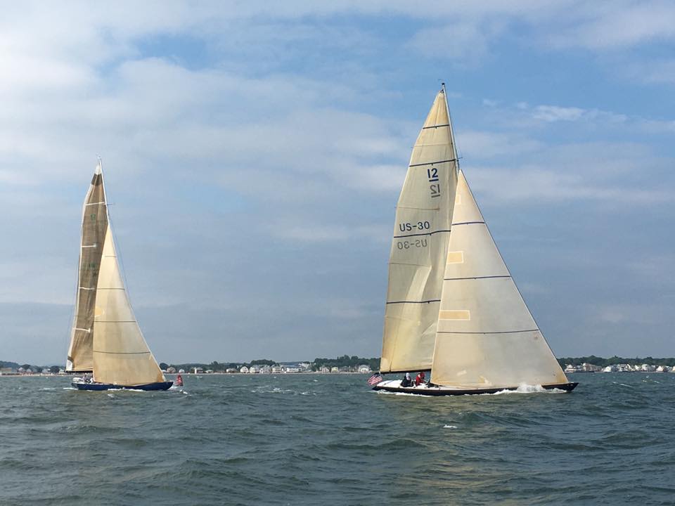 Leeward Mark 12 Meters.jpg