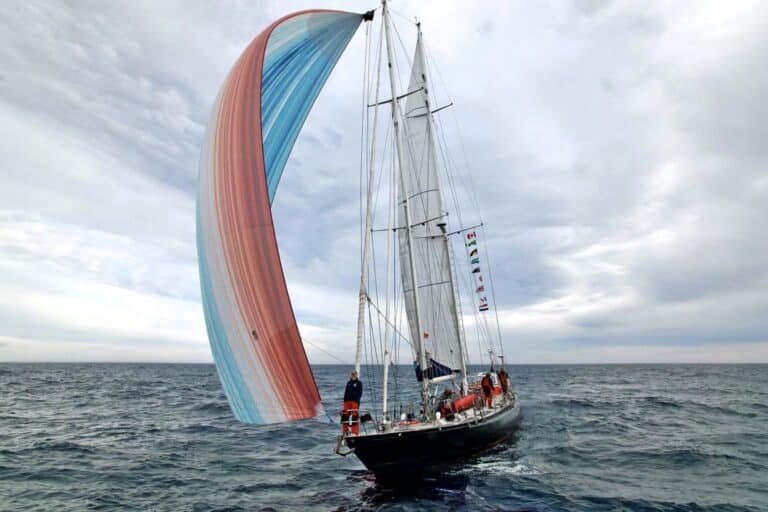 The ABEL TASMAN navigates the Northwest Passage where the Franklin Expedition ships, the EREBUS and TERROR, became trapped in ice nearly two centuries ago. Photo by Ramon Gonçalves, Ⓒ Ocean Science Expedition.