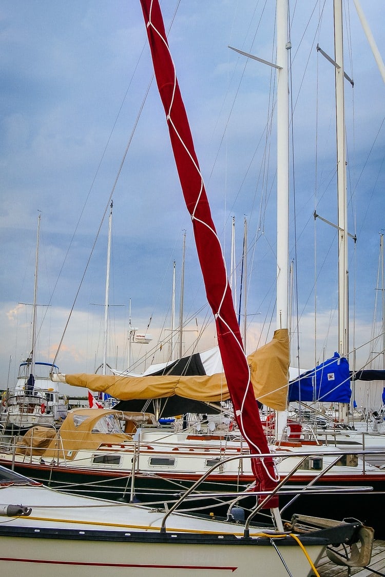 UKSailmakersRacingGenoaRedJibSock